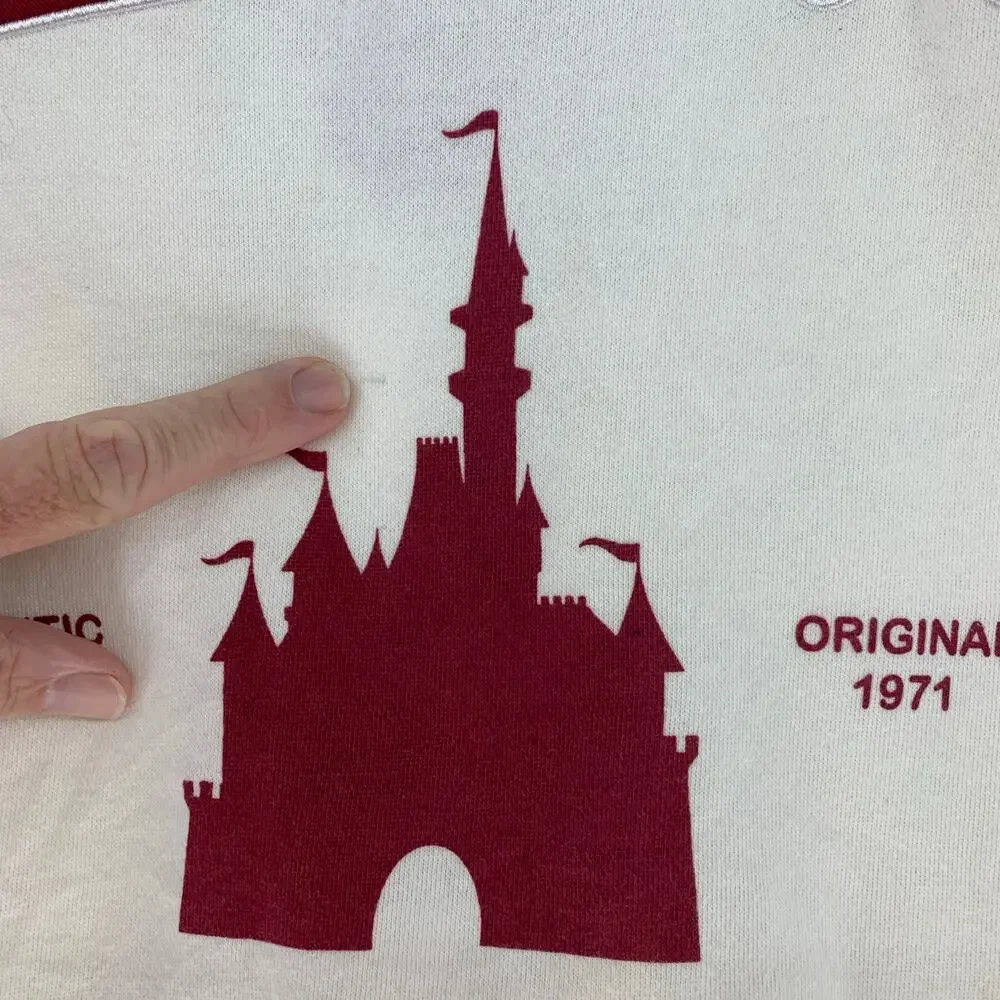 Walt Disney World Cinderella Castle Women's Cream Pullover Size 2XL - Picture 11 of 15